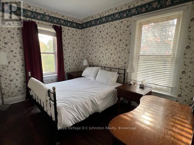 69 Albert Street N, Saugeen Shores, Ontario  N0H 2L0 - Photo 21 - X12402058