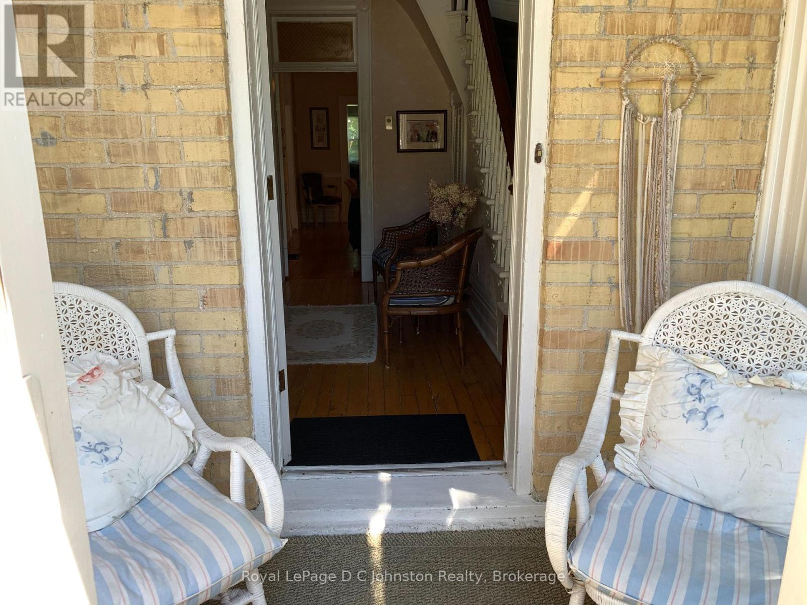 69 Albert Street N, Saugeen Shores, Ontario  N0H 2L0 - Photo 3 - X12402058