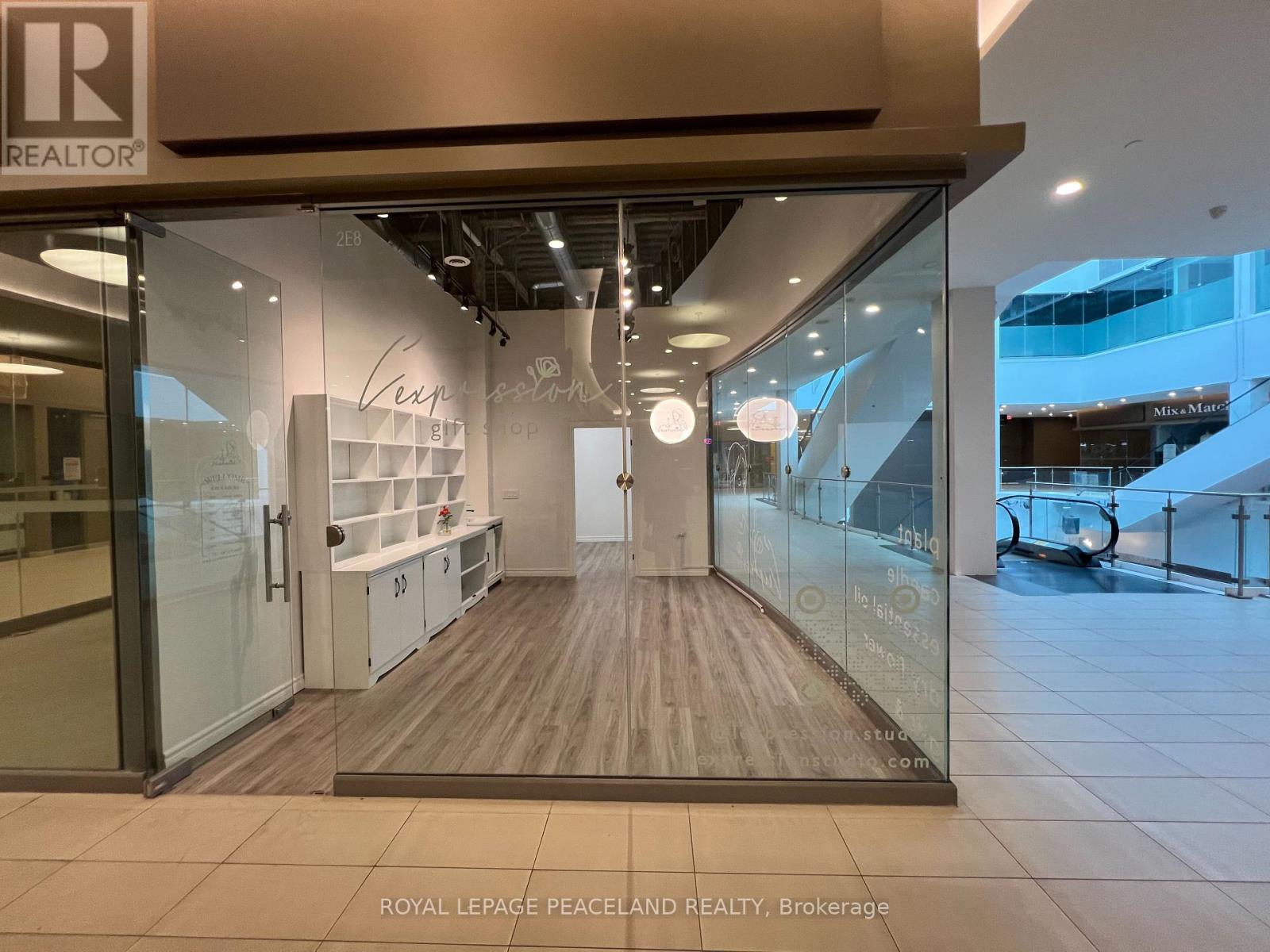 2e8 - 9390 Woodbine Avenue, Markham, Ontario  L6C 0M5 - Photo 4 - N12107463