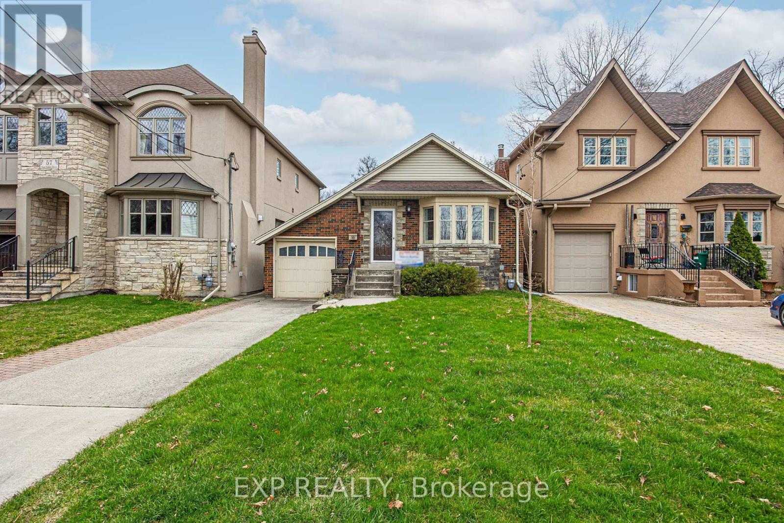 55 DON VALLEY DRIVE, Toronto, Ontario