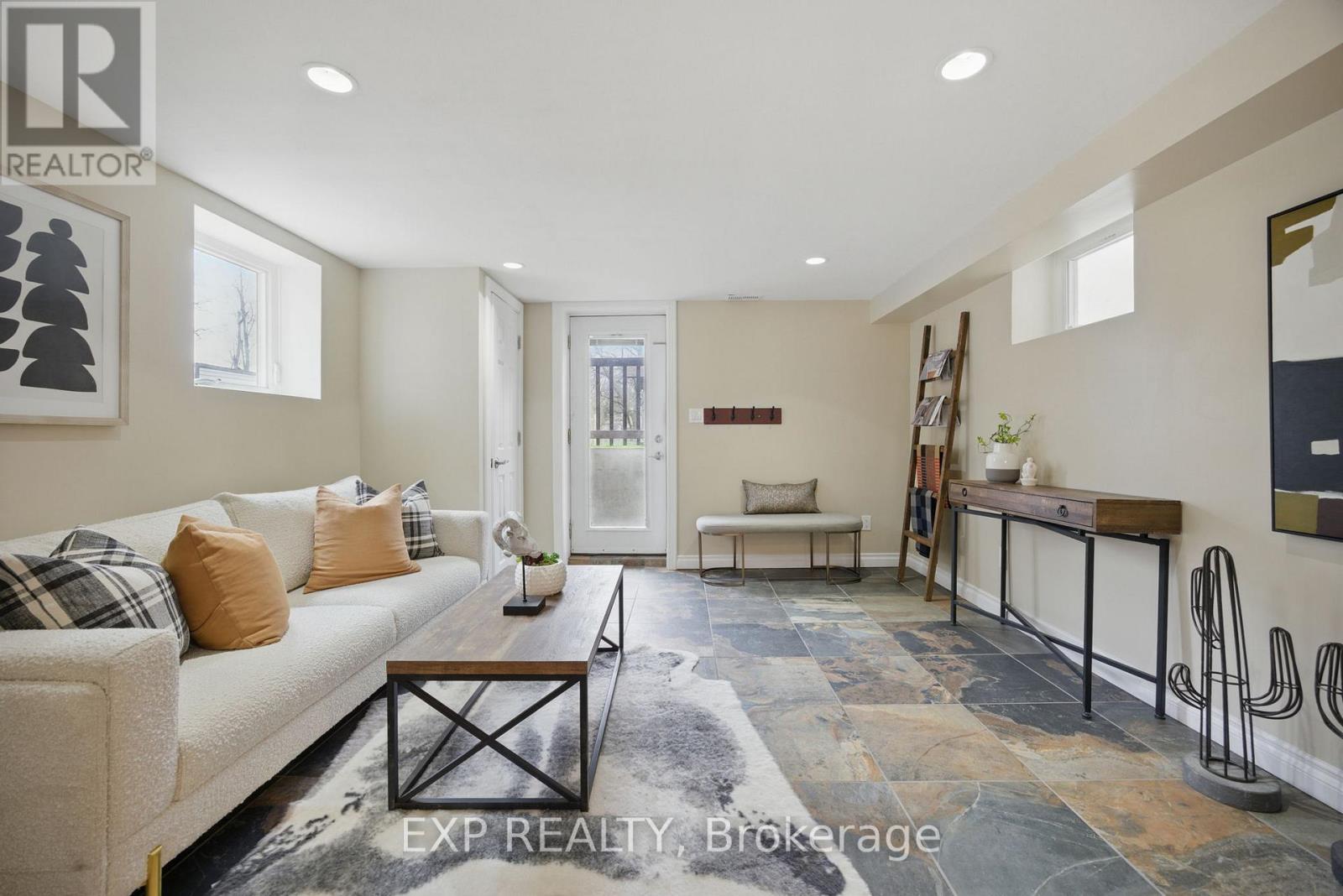 55 Don Valley Drive, Toronto, Ontario  M4K 2J1 - Photo 22 - E12402054