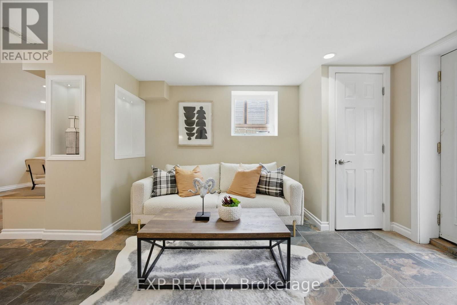 55 Don Valley Drive, Toronto, Ontario  M4K 2J1 - Photo 23 - E12402054