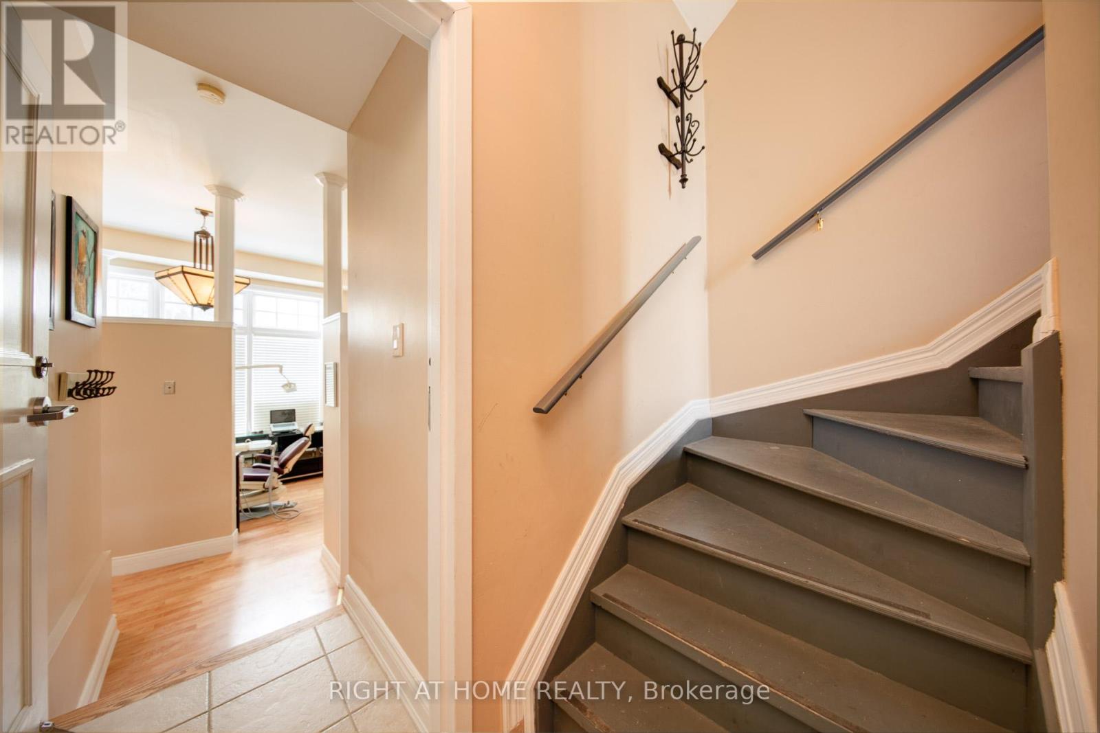 10 - 120 Bronte Road, Oakville, Ontario  L6L 3C1 - Photo 16 - W12401441