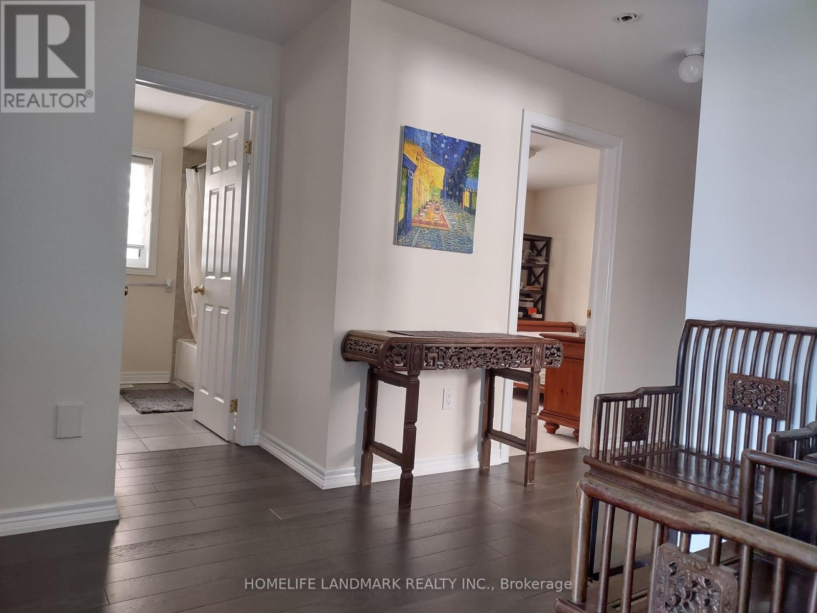 109 Herefordshire Crescent, East Gwillimbury, Ontario  L9N 0B6 - Photo 12 - N12402028