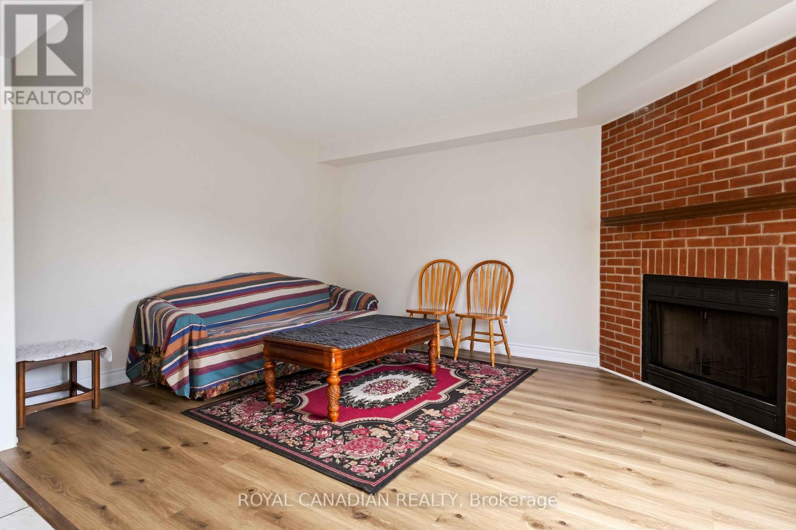 Upper - 107 Joycedale Street, Markham, Ontario  L3S 3J2 - Photo 18 - N12402050