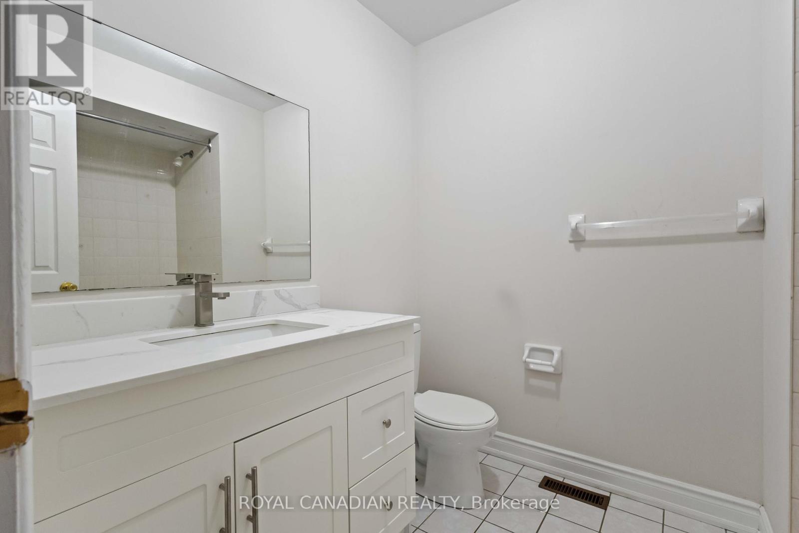 Upper - 107 Joycedale Street, Markham, Ontario  L3S 3J2 - Photo 32 - N12402050