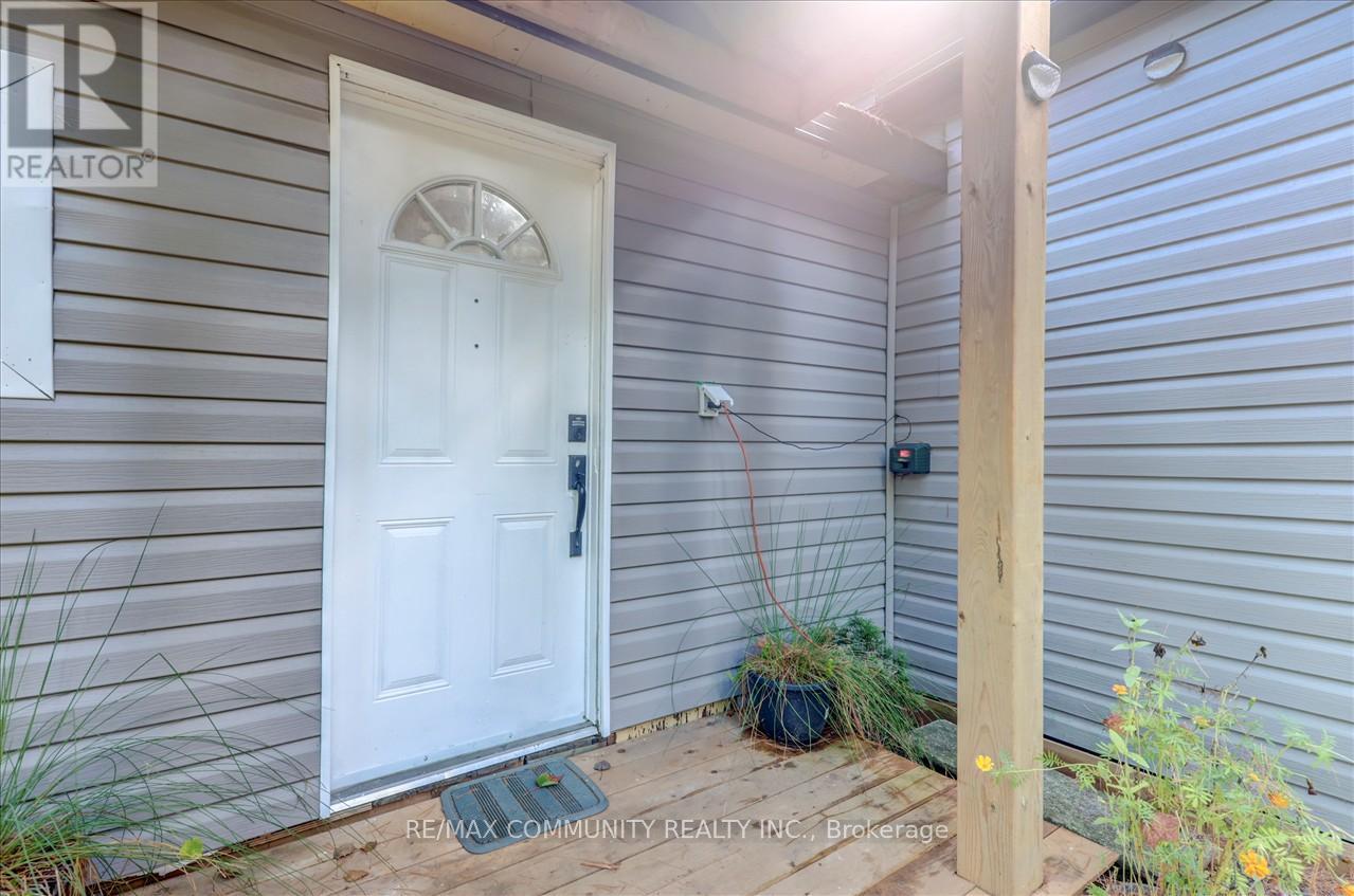 4294 Canal Road, Severn, Ontario  L0K 2B0 - Photo 5 - S12402064