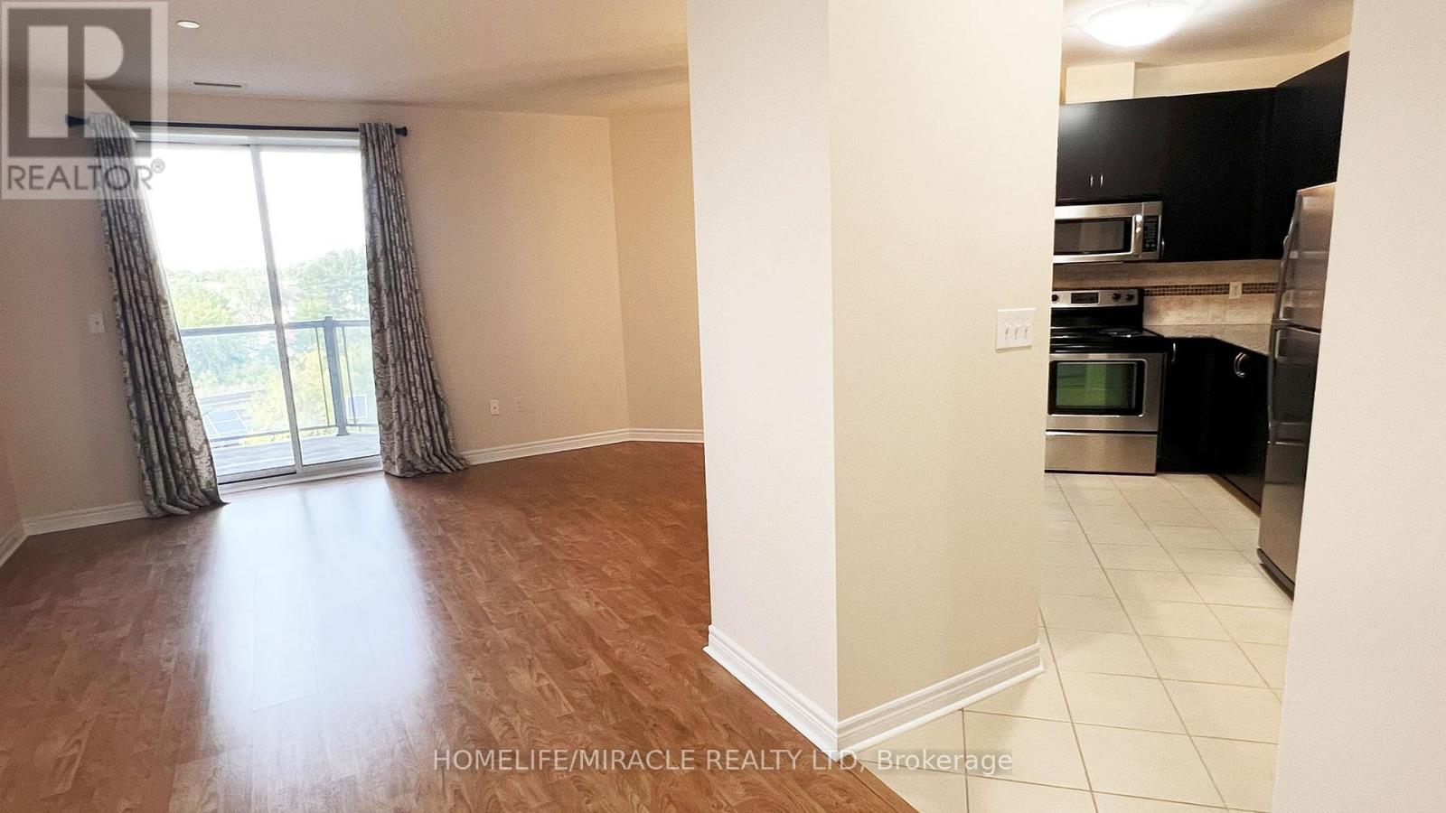 502 - 383 Main St E, Milton (Om Old Milton), Ontario  L9T 1P7 - Photo 13 - W12402045