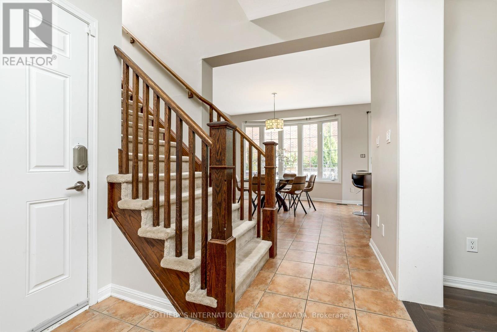 465 Cusick Circle, Milton, Ontario  L9T 0M9 - Photo 18 - W12402051