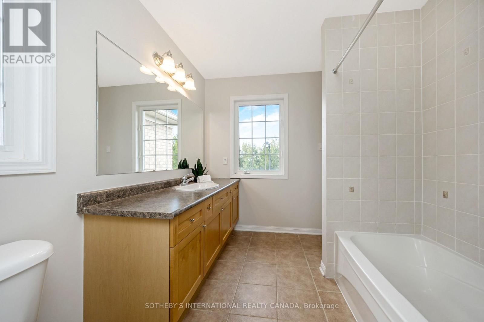 465 Cusick Circle, Milton, Ontario  L9T 0M9 - Photo 28 - W12402051