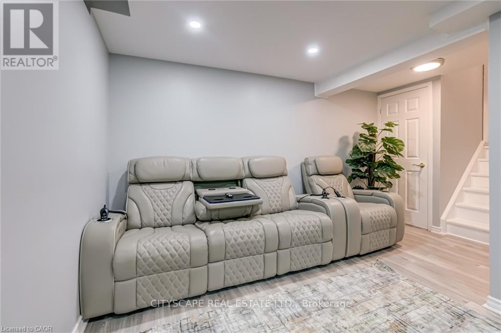 17 - 30 Heslop Road, Milton (Bm Bronte Meadows), Ontario  L9T 1B3 - Photo 28 - W12402061
