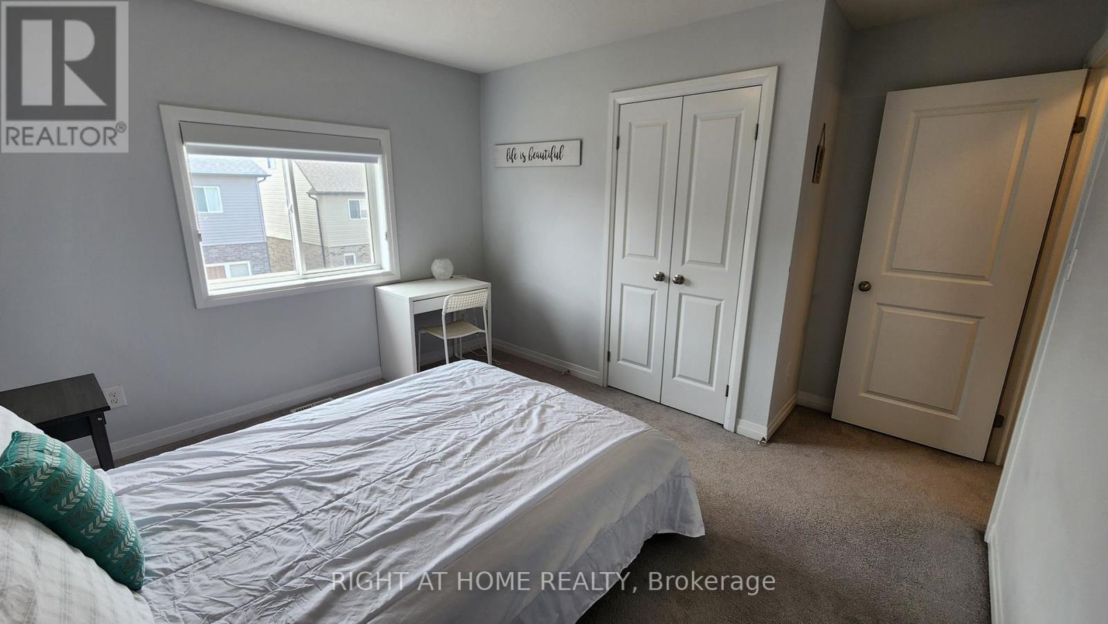229 Tall Crass Crescent, Kitchener, Ontario  N2P 0G8 - Photo 13 - X12402046