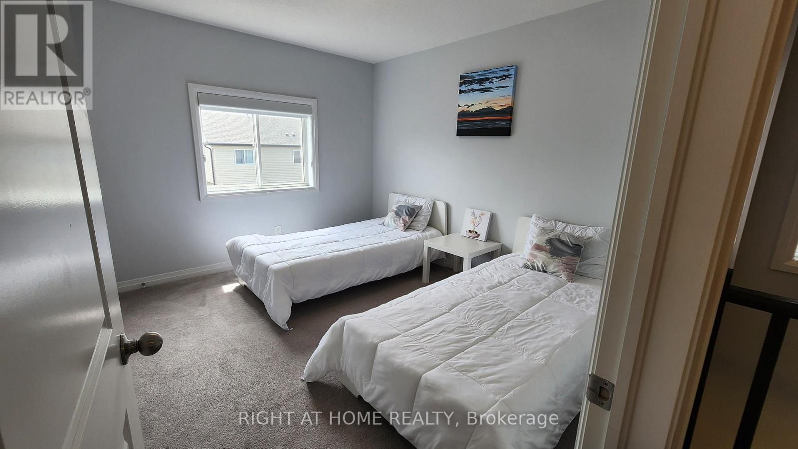 229 Tall Crass Crescent, Kitchener, Ontario  N2P 0G8 - Photo 14 - X12402046