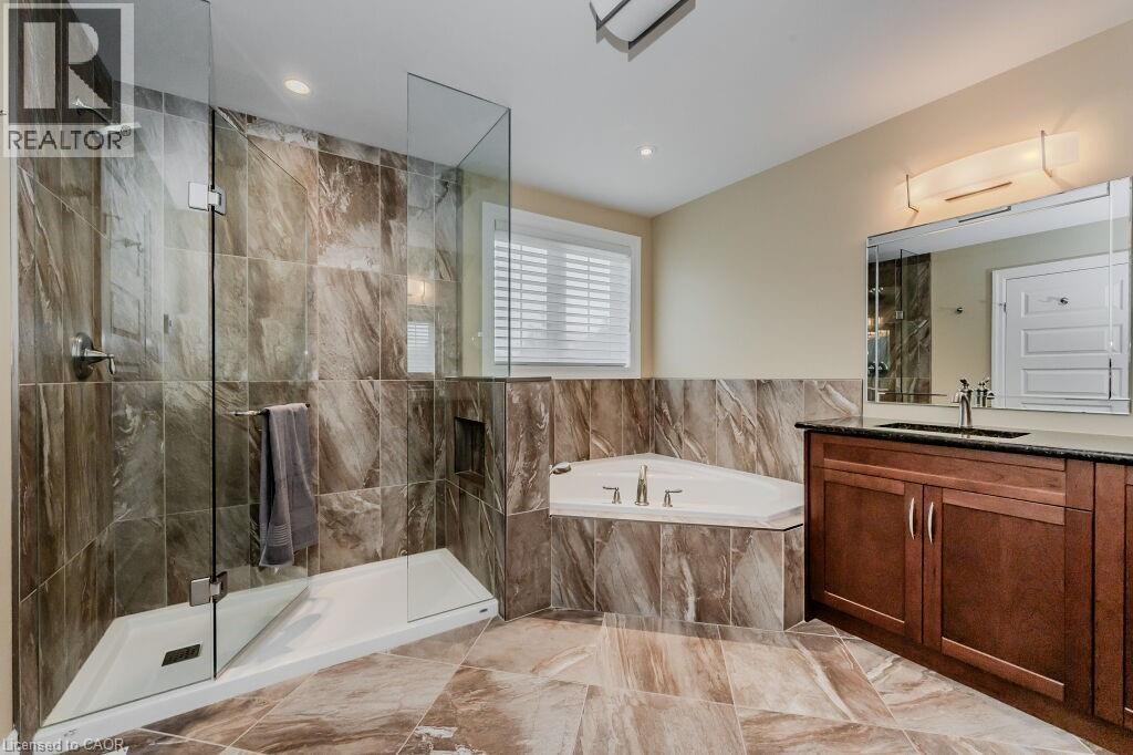 435 Winchester Drive Unit# 14, Waterloo, Ontario  N2T 0B7 - Photo 27 - 40769009