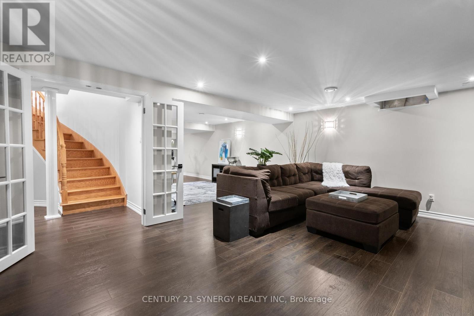 711 Merkley Drive, Ottawa, Ontario  K4A 2T7 - Photo 38 - X12402056