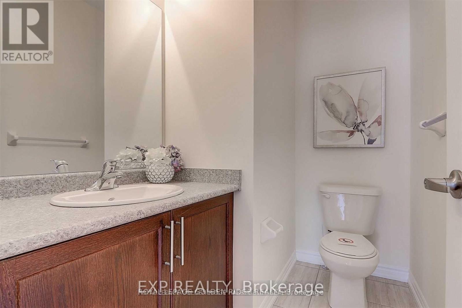 275 Bloomington Road W, Richmond Hill, Ontario  L4E 2H8 - Photo 13 - N12314871