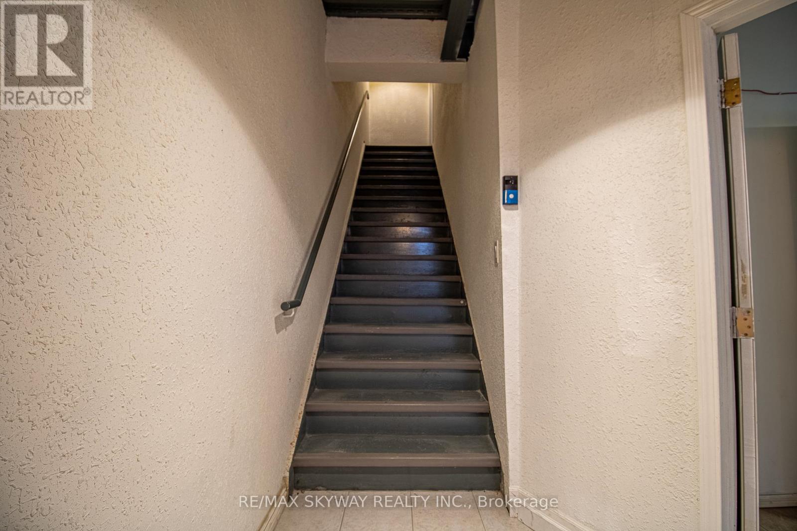 6 - 140 Regina Road, Vaughan, Ontario  L4L 8N1 - Photo 24 - N12402085