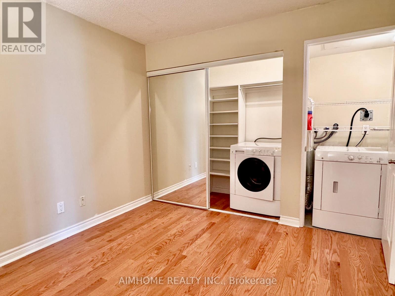 708 - 28 Hollywood Avenue, Toronto, Ontario  M2N 6S4 - Photo 9 - C12402033