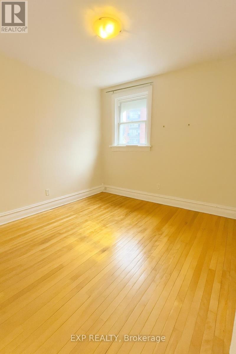 446 Cambridge Street S, Ottawa, Ontario  K1S 4H7 - Photo 7 - X12402102