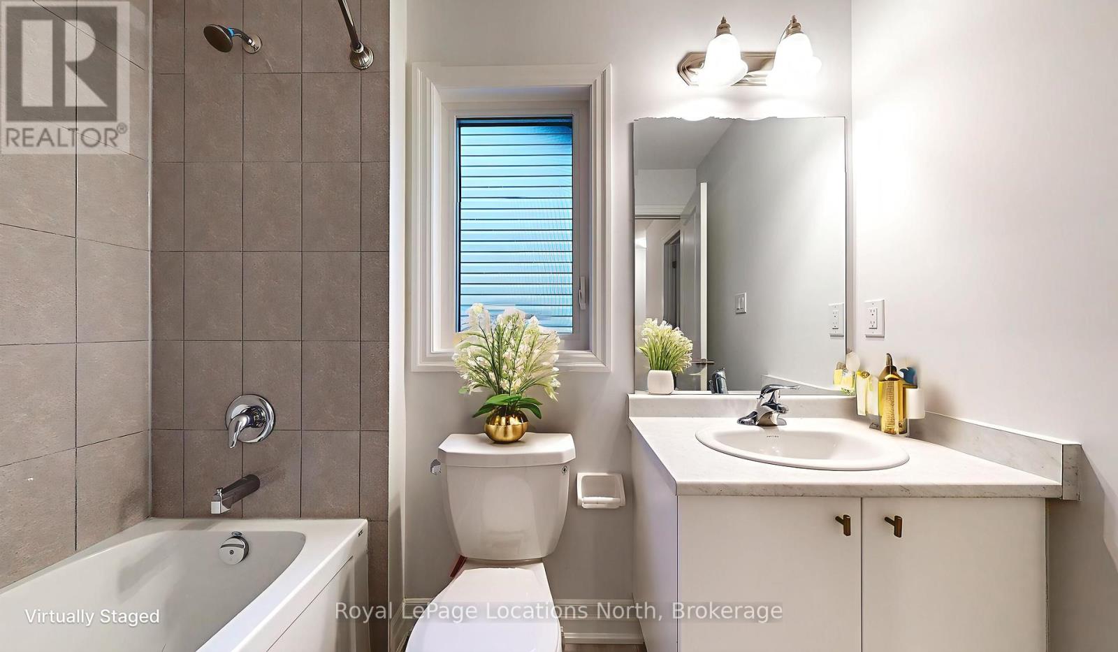 37 Federica Crescent, Wasaga Beach, Ontario L9Z 0N5 - Photo 29 - S12402094