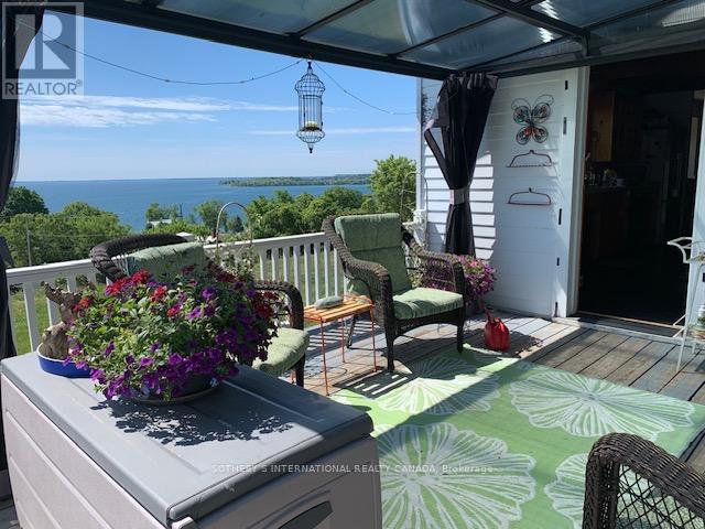 657 Bongards Cross Road, Prince Edward County, Ontario  K0K 2T0 - Photo 5 - X12402083
