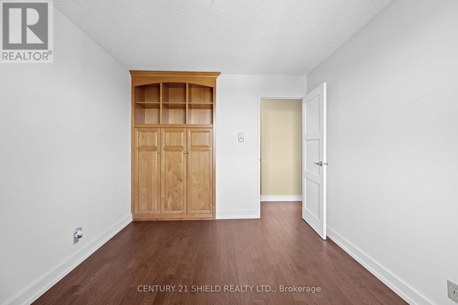 2102 - 505 St Laurent Boulevard, Ottawa, Ontario  K1K 3X4 - Photo 17 - X12402131