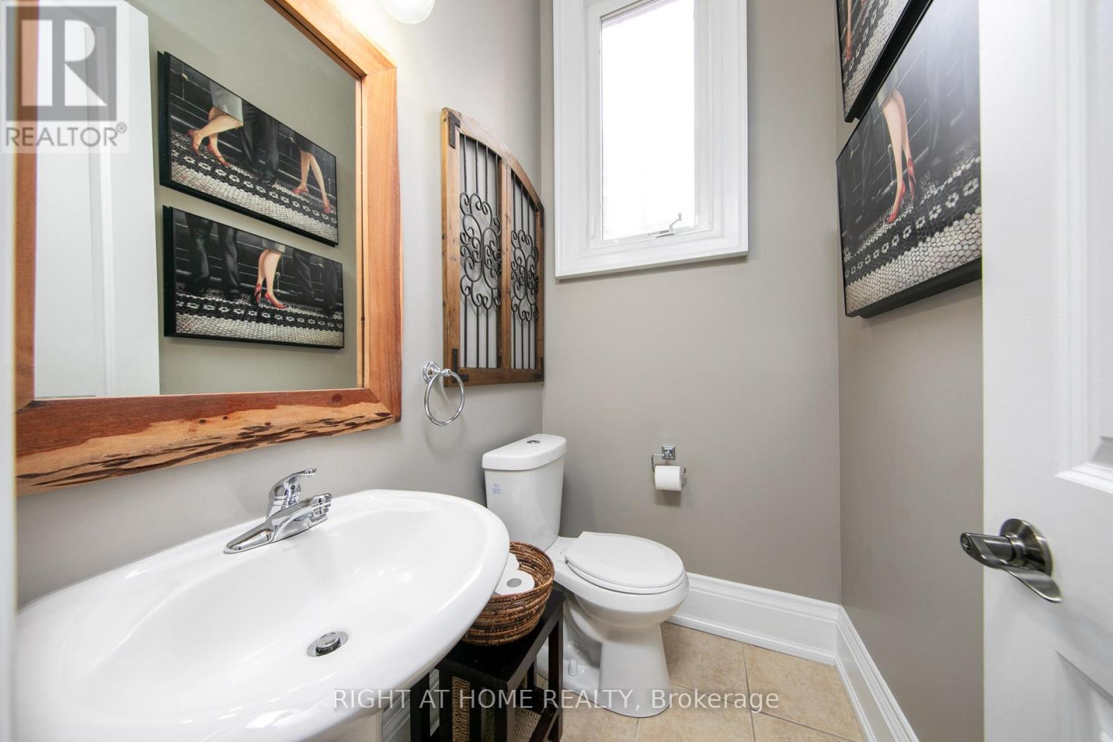 10 - 120 Bronte Road, Oakville, Ontario  L6L 3C1 - Photo 15 - W12401440