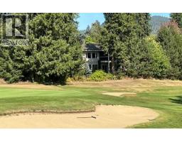 2600 Fairway Place, blind bay, British Columbia