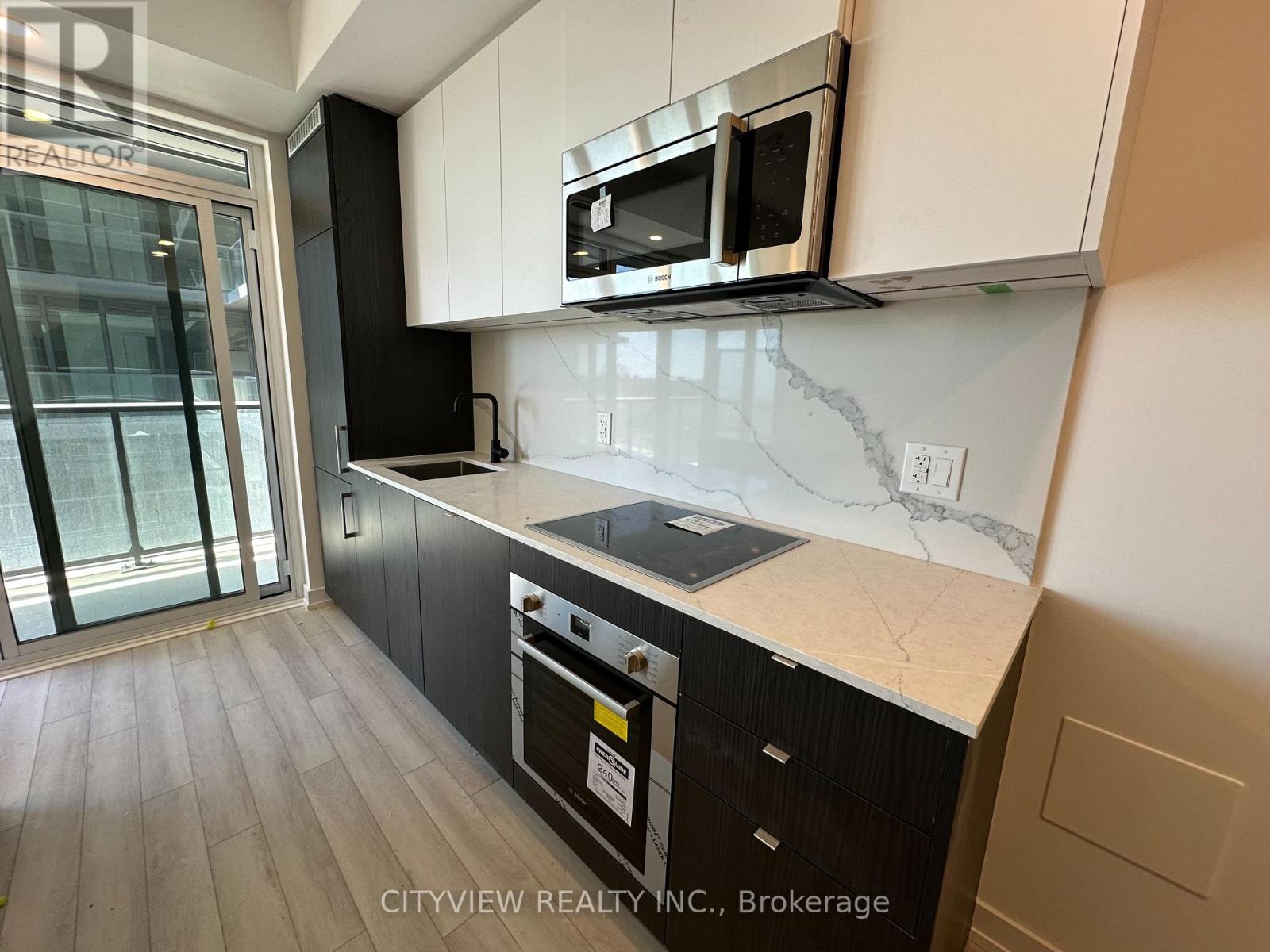 518 - 500 Dupont Street, Toronto, Ontario  M6G 1Y7 - Photo 7 - C12402095