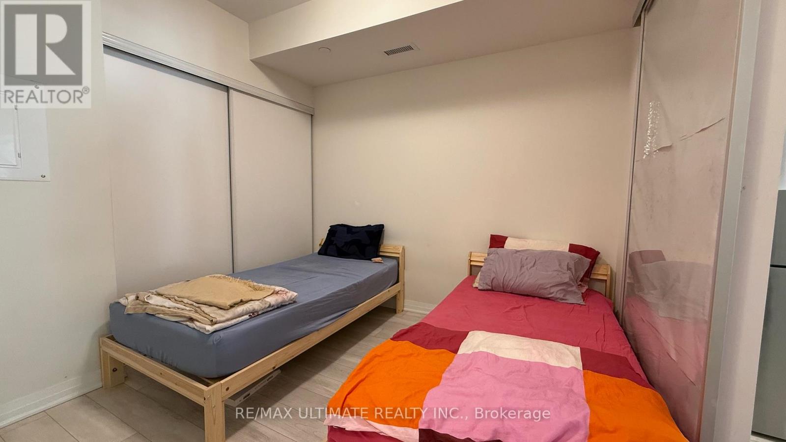 301 - 1630 Queen Street E, Toronto, Ontario  M4L 0B3 - Photo 14 - E12402119