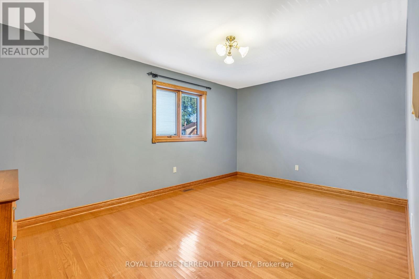 531 Lauder Avenue, Toronto, Ontario  M6E 3J5 - Photo 15 - C12396429