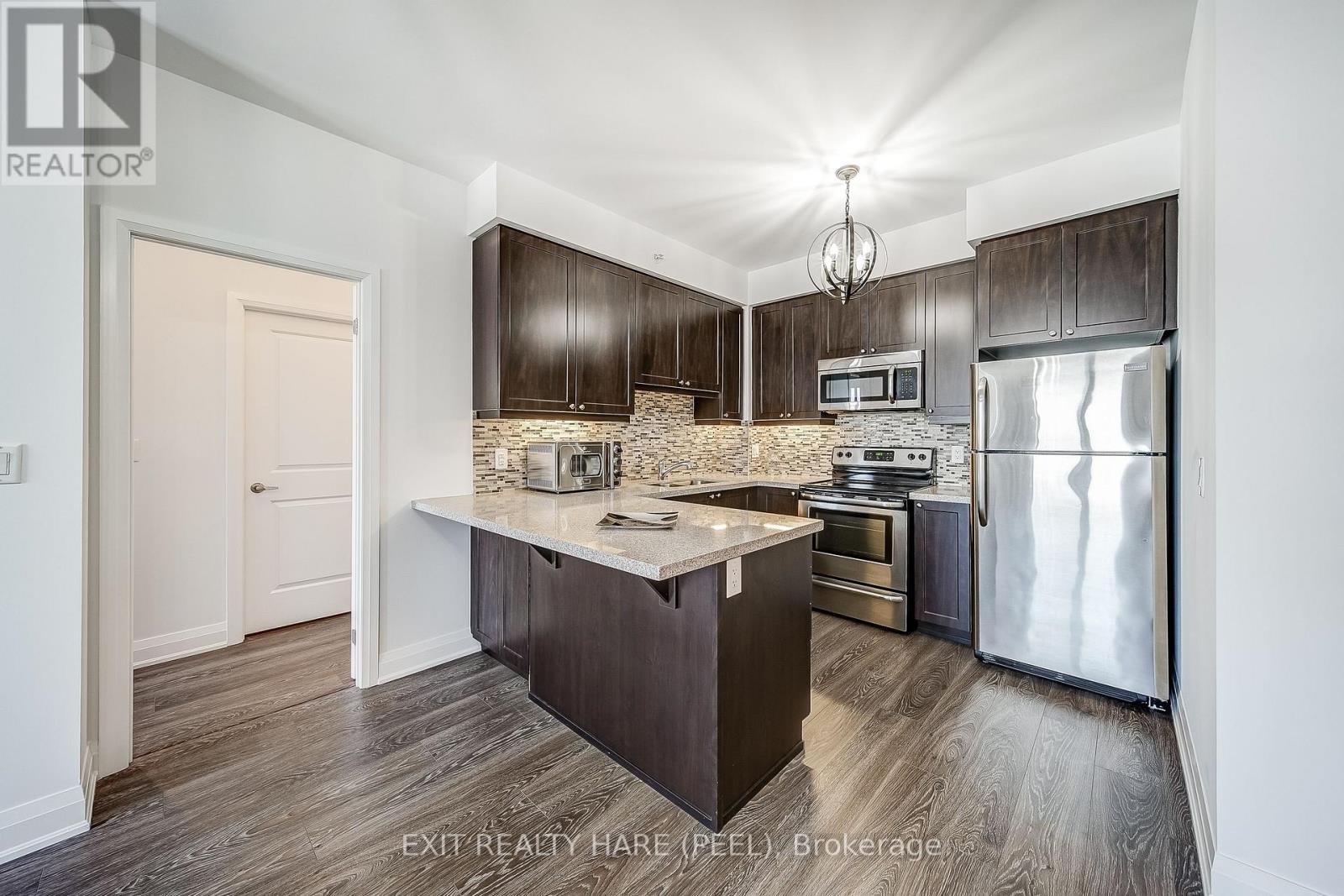 706 - 12 Woodstream Boulevard, Vaughan, Ontario  L4L 8C3 - Photo 13 - N12400142