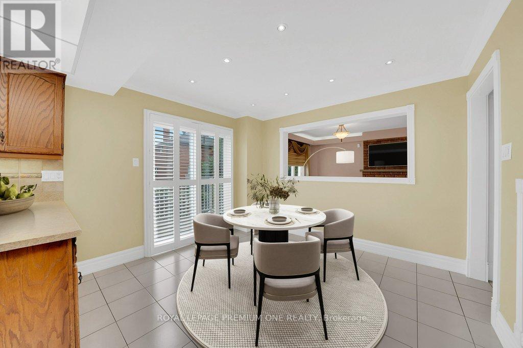 67 Embassy Drive, Vaughan, Ontario  L4L 5B2 - Photo 8 - N12402120