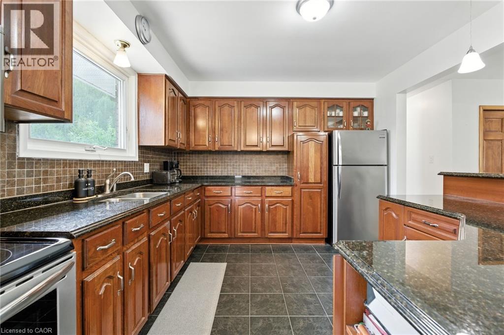 20 Woodside Drive, Hamilton, Ontario  L8T 1C3 - Photo 12 - 40769572