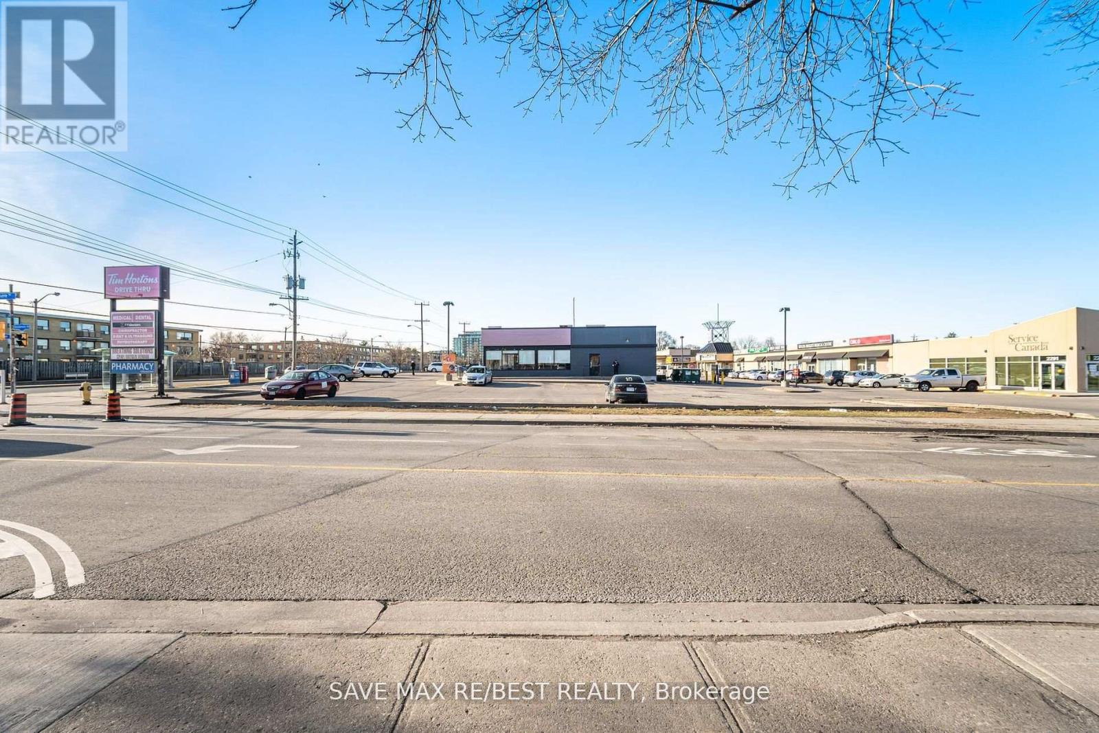 29 Brookmere Road, Toronto (Rexdale-Kipling), Ontario  M9W 2X5 - Photo 42 - W12402136