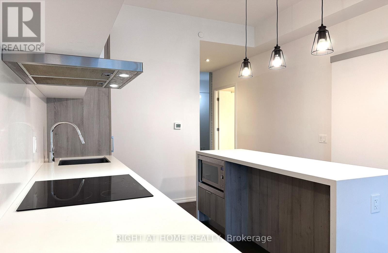 1008 - 5 Soudan Avenue, Toronto, Ontario  M4S 0B1 - Photo 17 - C12398953