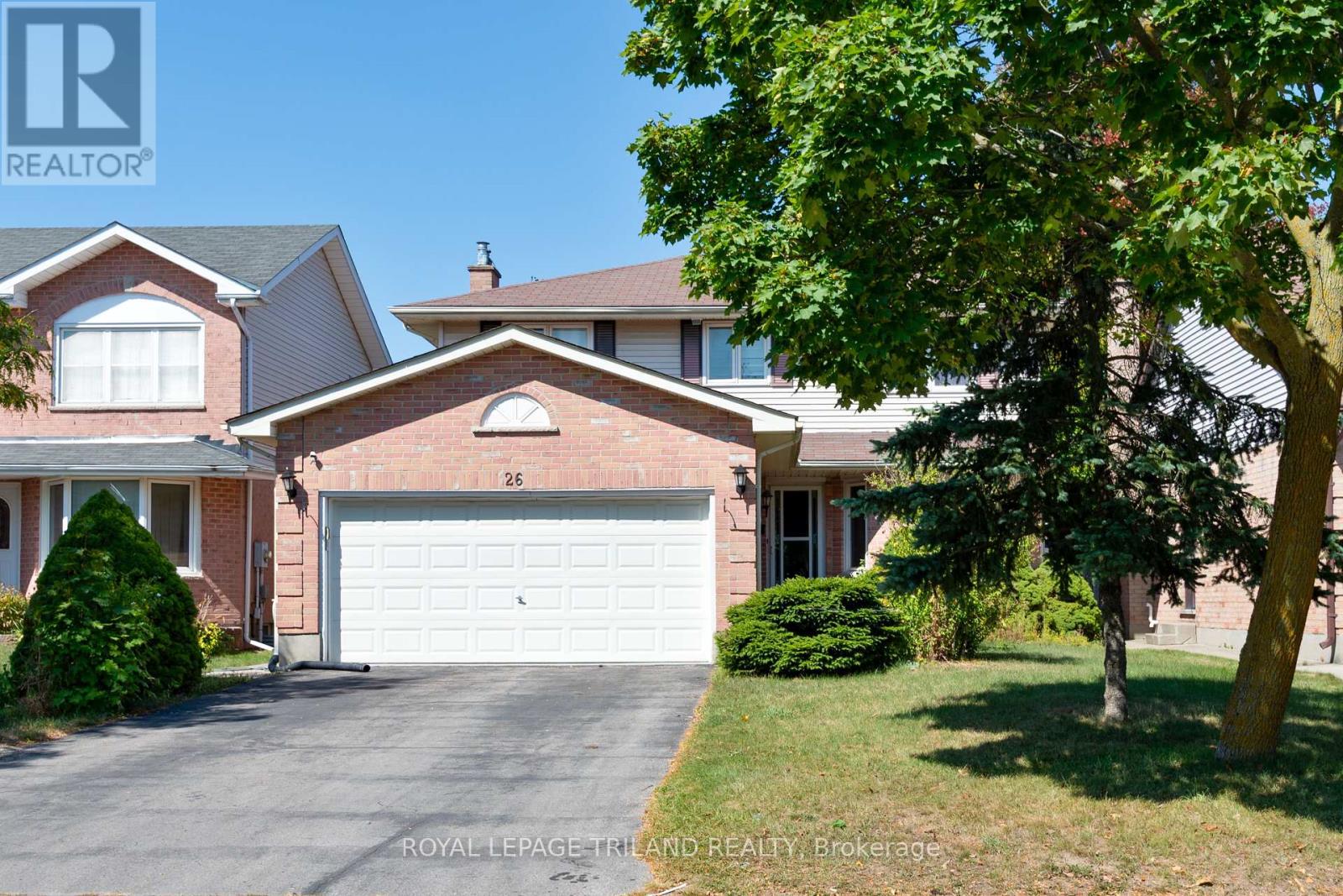 26 REDWOOD LANE, London East, Ontario