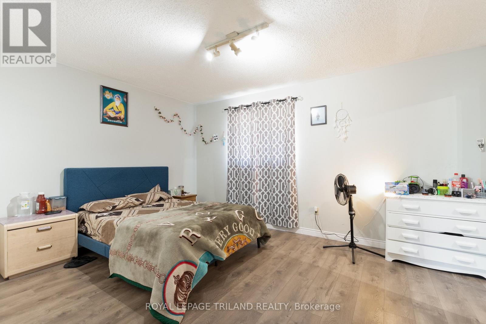 26 Redwood Lane, London East, Ontario  N5V 4C4 - Photo 10 - X12402163