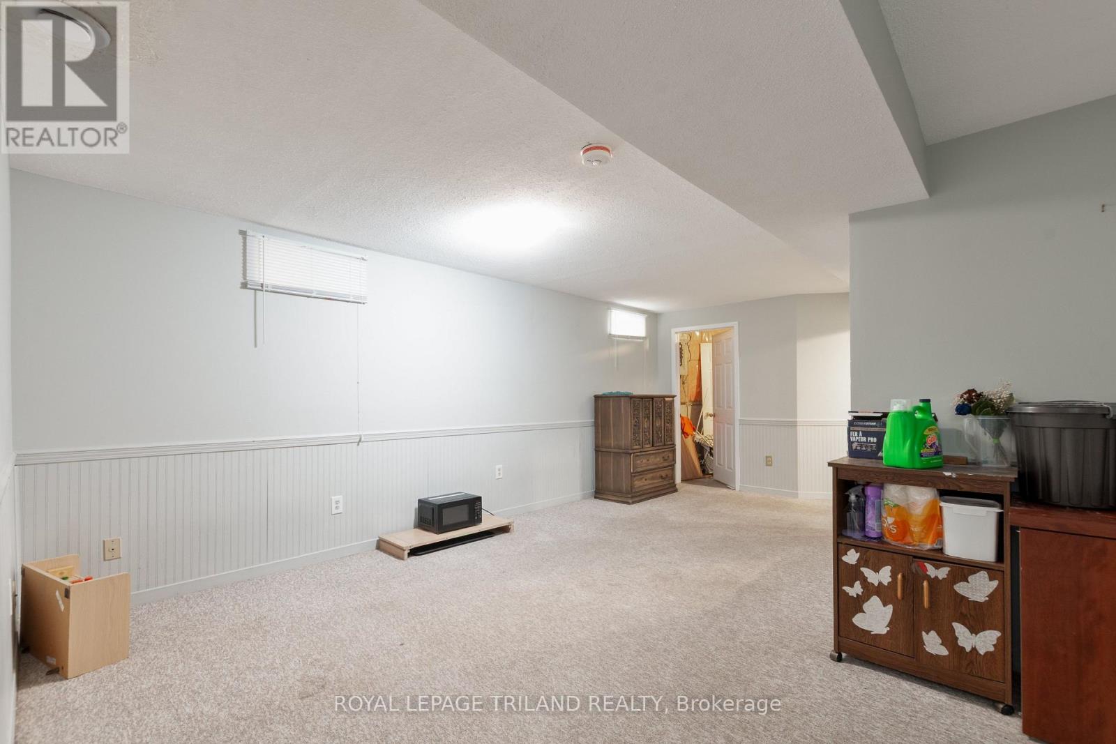 26 Redwood Lane, London East, Ontario  N5V 4C4 - Photo 23 - X12402163