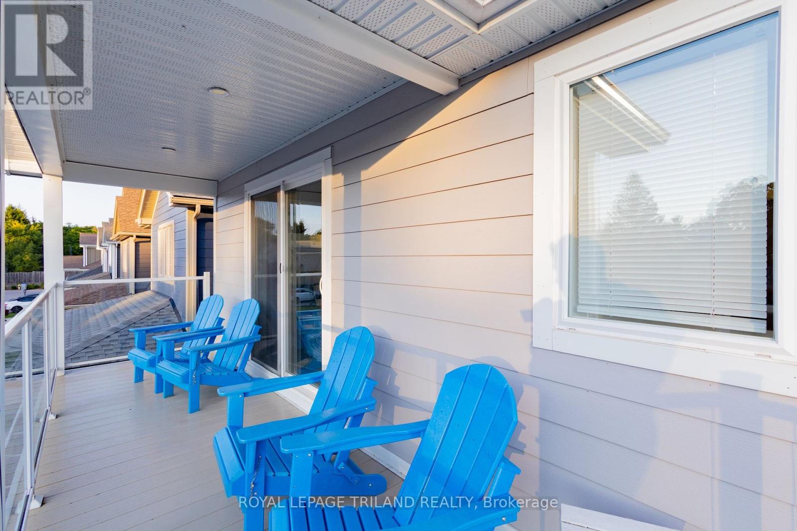 22 Wondergrove Court, Lambton Shores, Ontario  N0M 1T0 - Photo 34 - X12402168