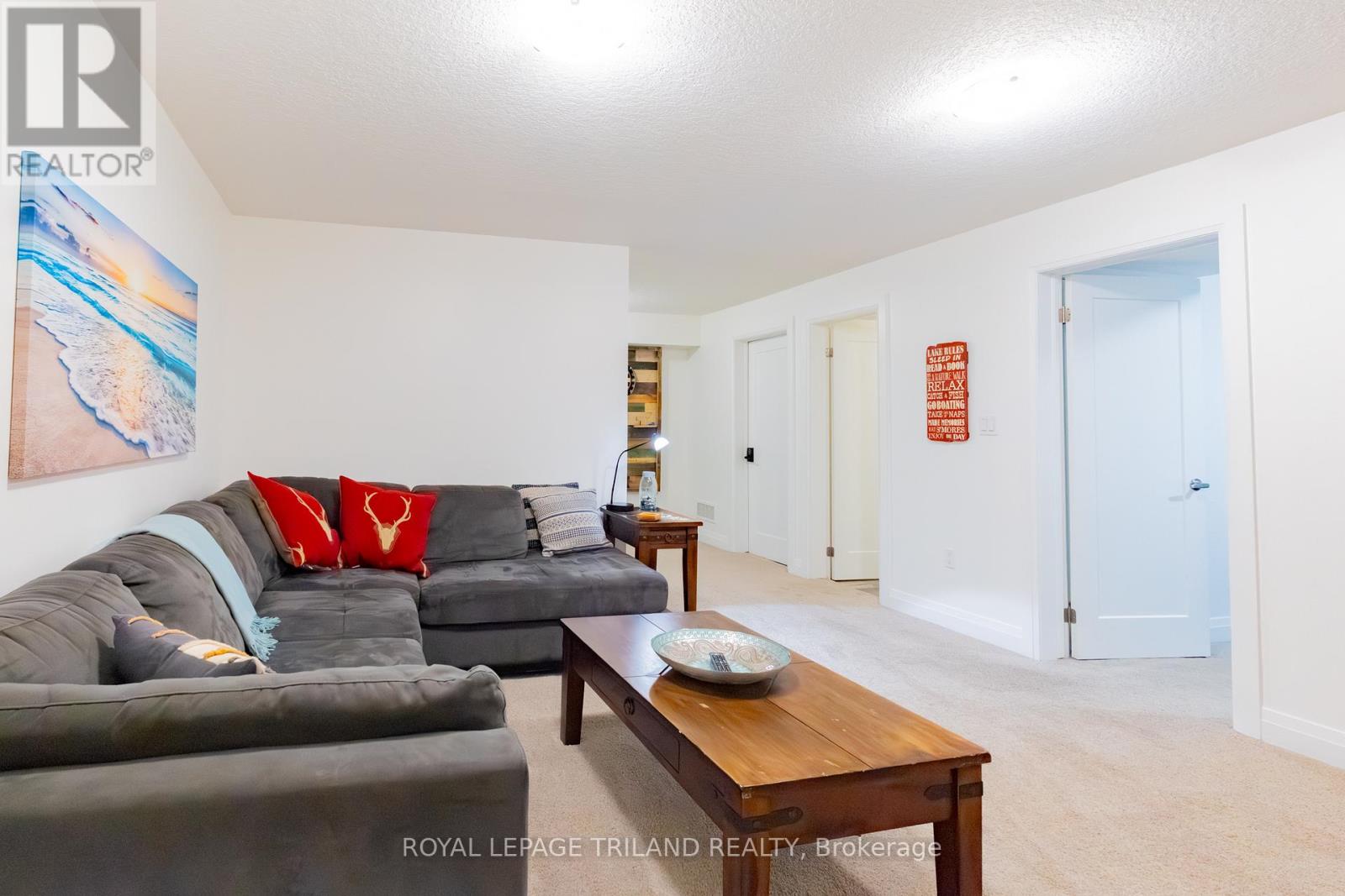 22 Wondergrove Court, Lambton Shores, Ontario  N0M 1T0 - Photo 42 - X12402168