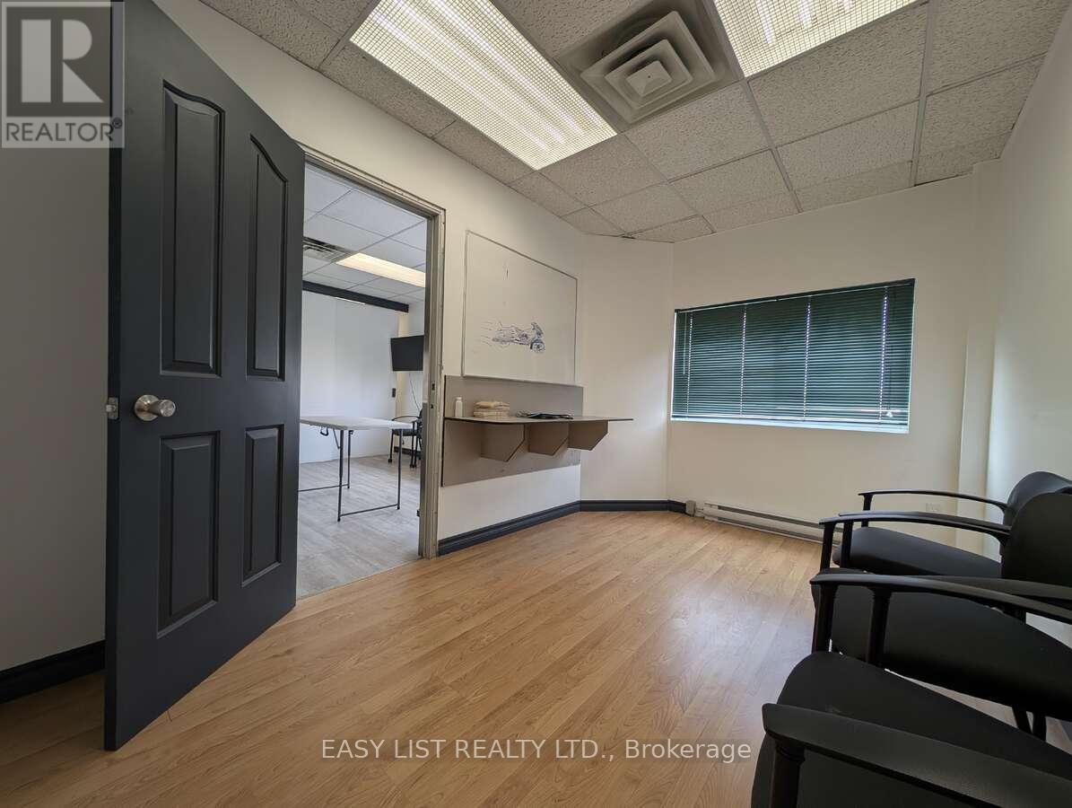 44-45 - 1010 Polytek Street, Ottawa, Ontario  K1J 9J3 - Photo 12 - X12402165