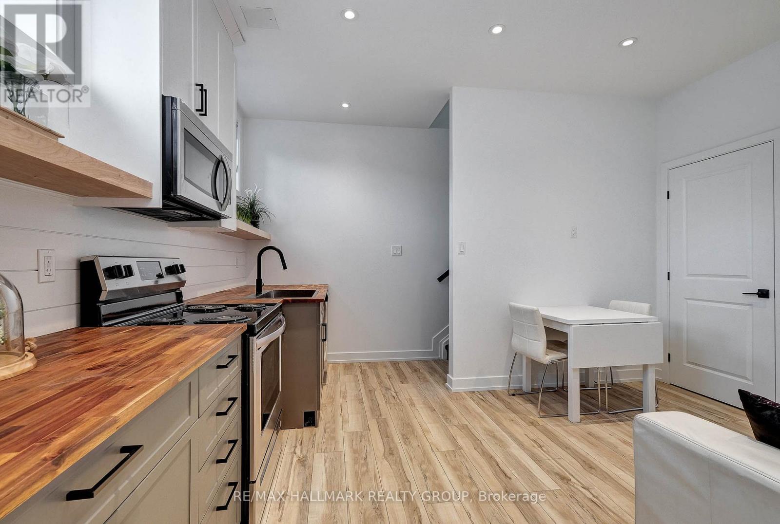 2 - 709a Carsons Road, Ottawa, Ontario  K1K 2H2 - Photo 10 - X12402183