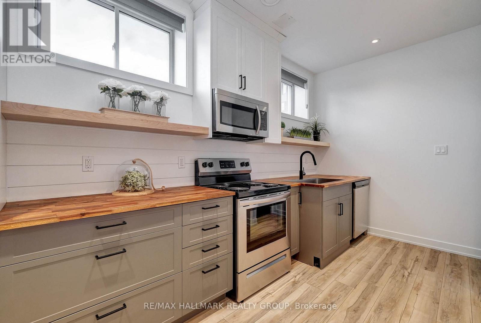 2 - 709a Carsons Road, Ottawa, Ontario  K1K 2H2 - Photo 14 - X12402183