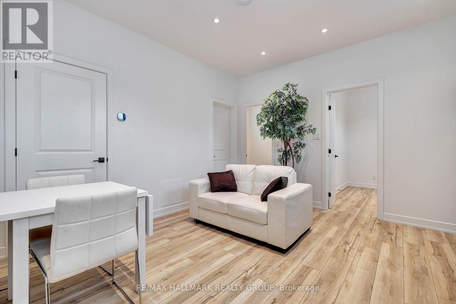 2 - 709a Carsons Road, Ottawa, Ontario  K1K 2H2 - Photo 6 - X12402183