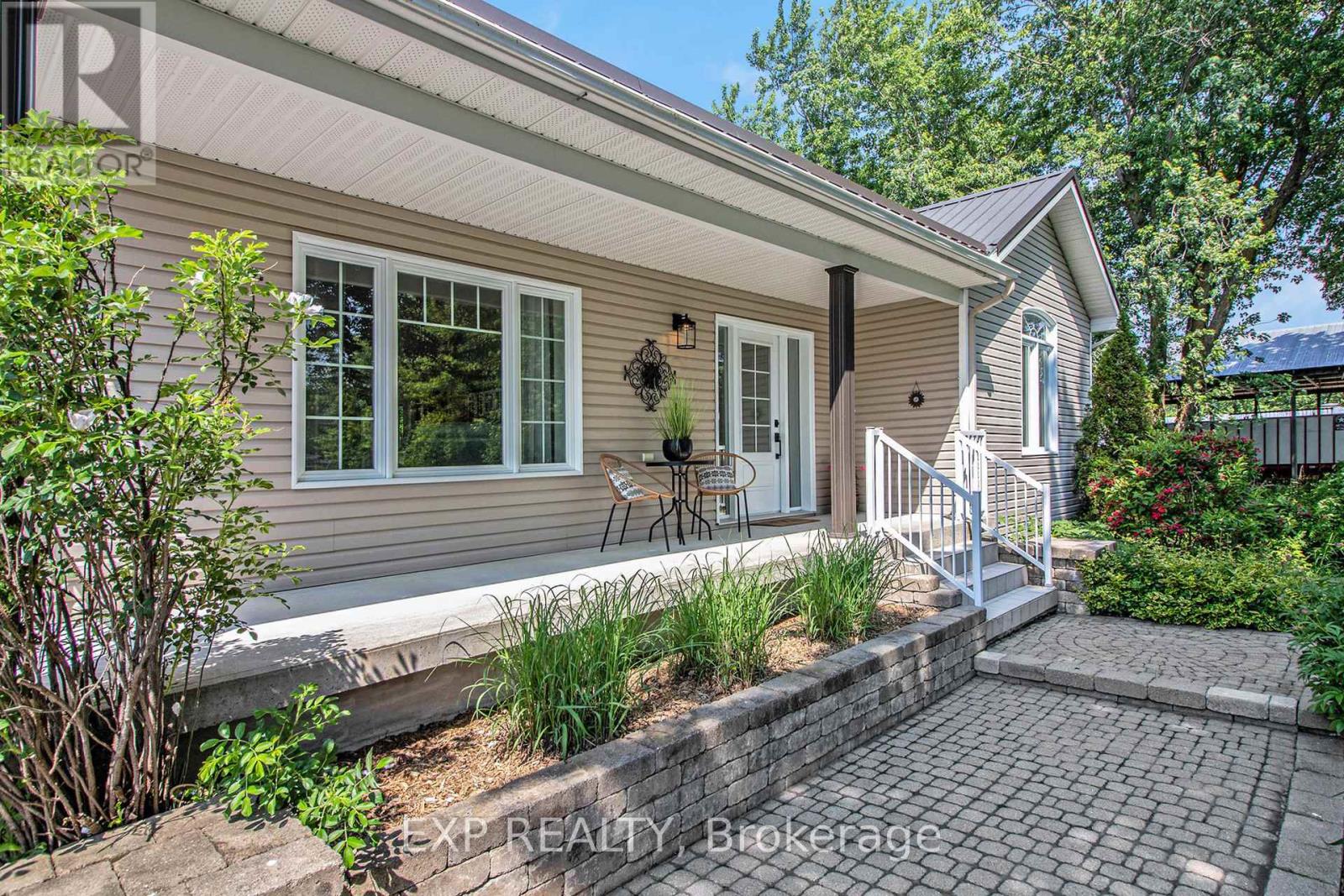 1508 St Andre Road, Russell, Ontario  K0A 1W0 - Photo 33 - X12402195