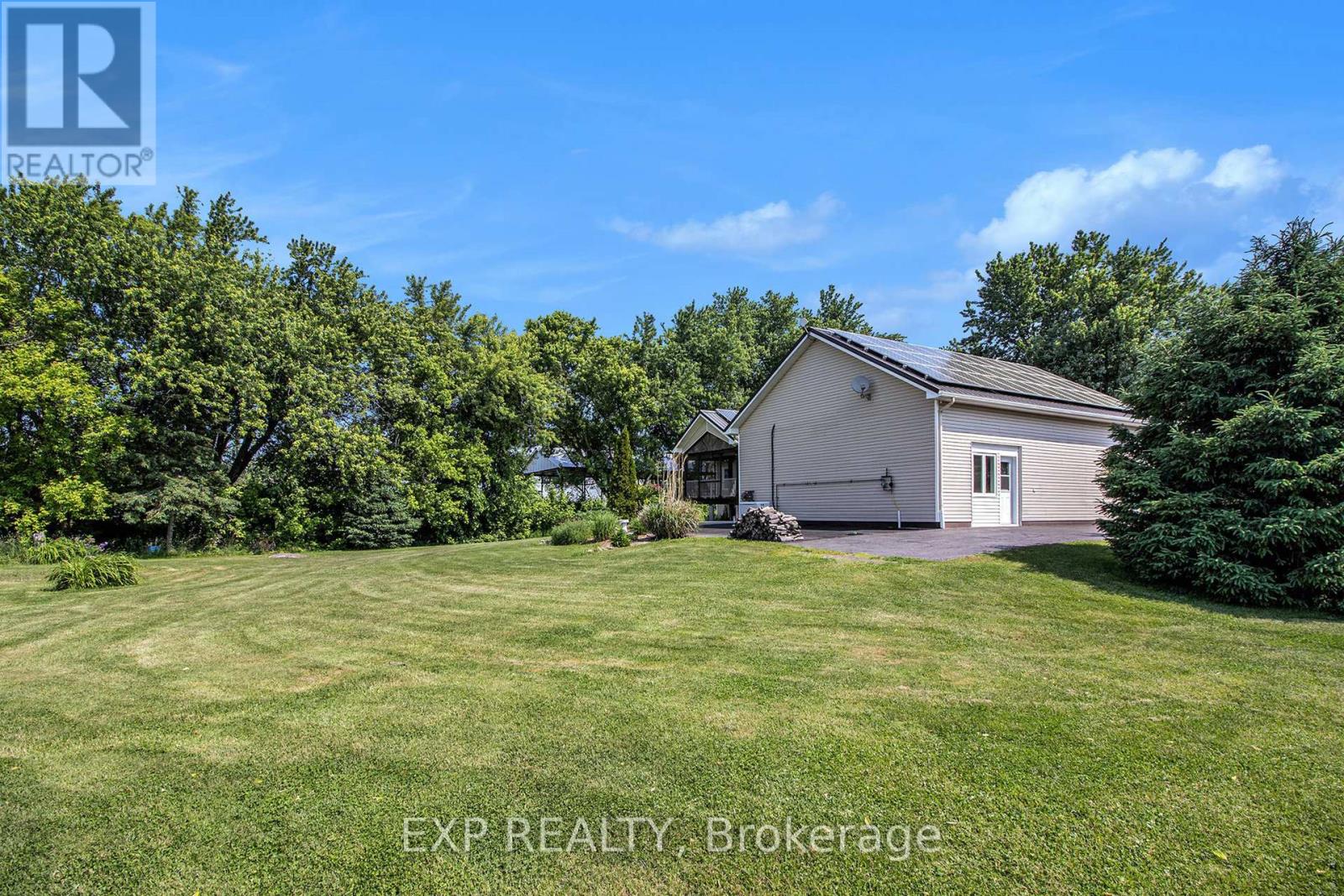 1508 St Andre Road, Russell, Ontario  K0A 1W0 - Photo 38 - X12402195