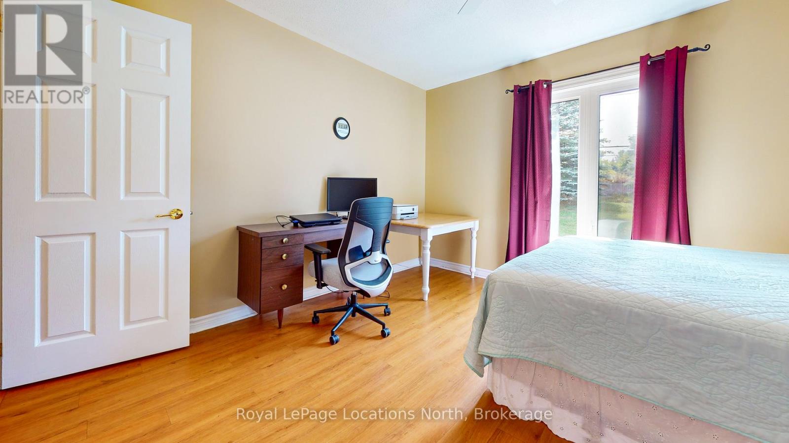 20 Illinois Crescent, Wasaga Beach, Ontario  L9Z 3A8 - Photo 20 - S12402201