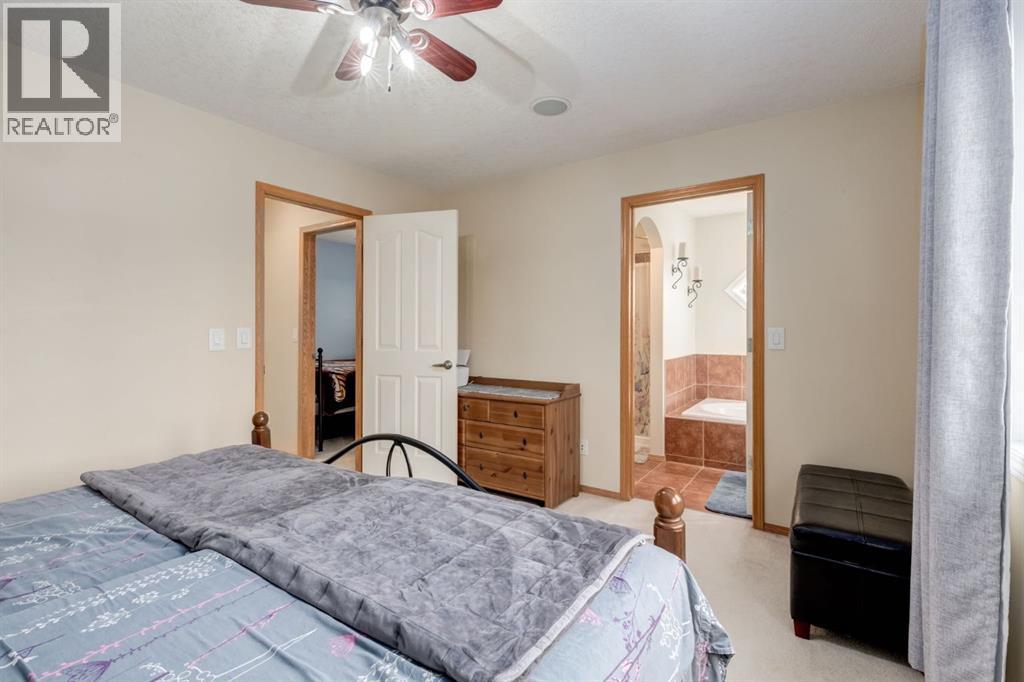189 Cramond Circle Se, Calgary, Alberta  T3M 1E5 - Photo 11 - A2254171