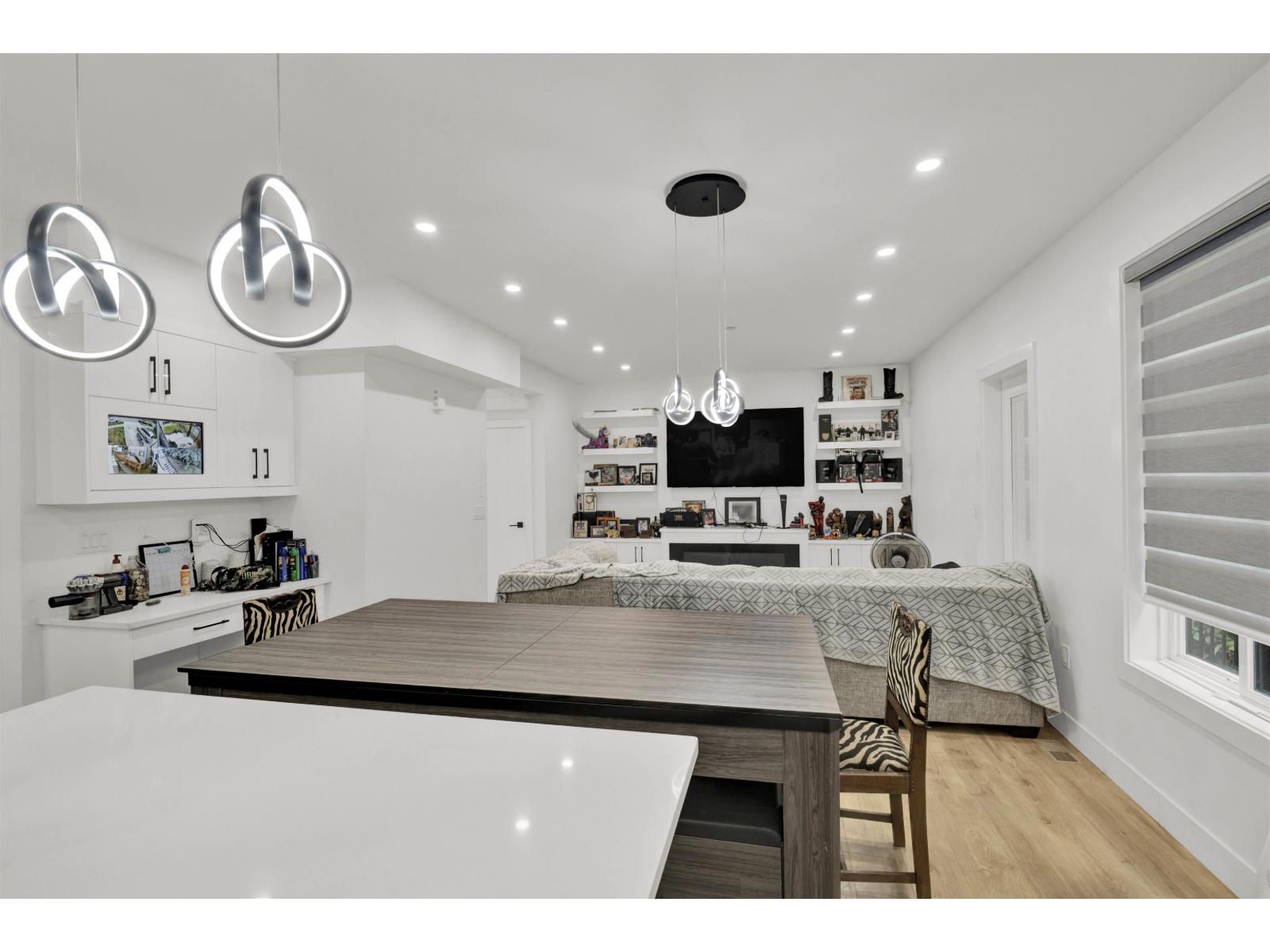 36665 Carl Creek Crescent, Abbotsford, British Columbia  V3G 0H4 - Photo 6 - R3039264